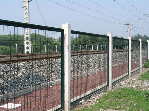 高速鐵路防護(hù)欄