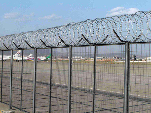 機(jī)場(chǎng)隔離網(wǎng)圖片3