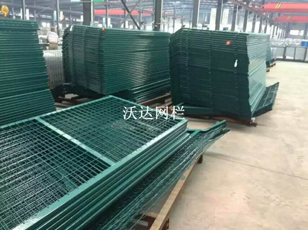 赤峰滬昆鐵路貴州段防護柵欄護欄網項目圖片5 赤峰滬昆鐵路貴州段防護柵欄護欄網項目圖片5