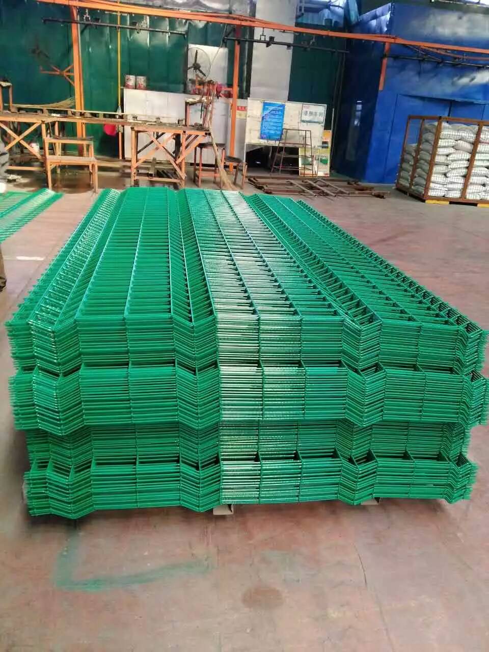 浸塑隔離網(wǎng)圖片2