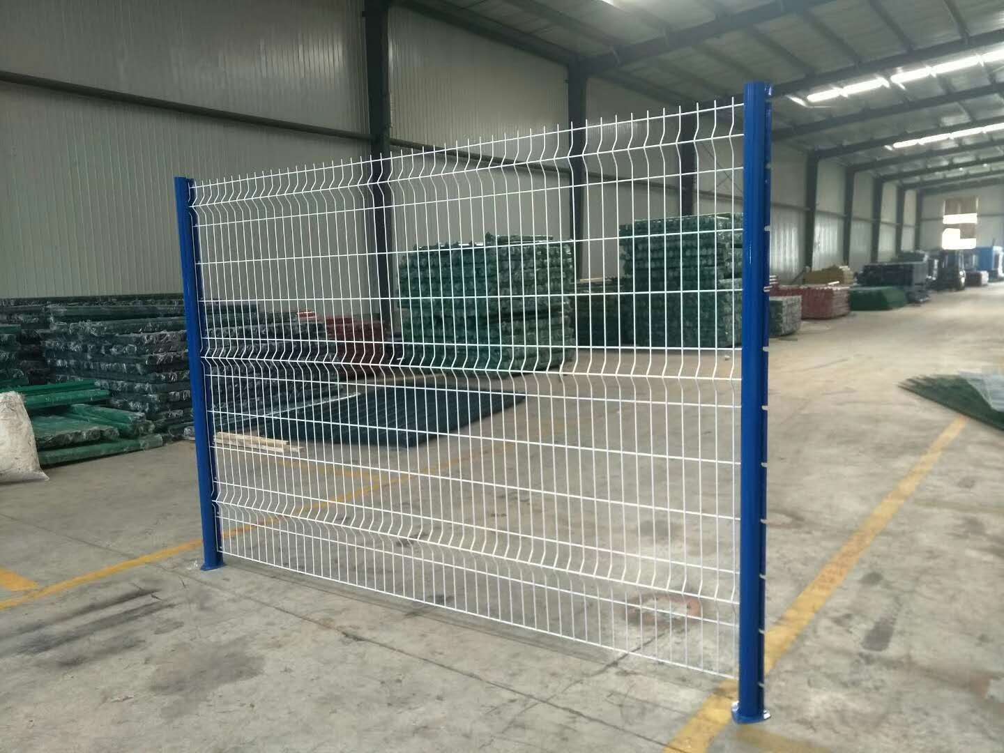 桃型柱護欄網(wǎng)圖片4 桃型柱護欄網(wǎng)圖片4