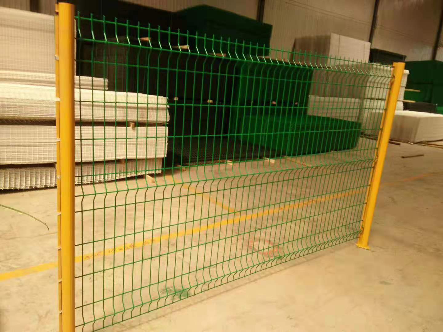 桃型柱護欄網(wǎng)圖片5 桃型柱護欄網(wǎng)圖片5