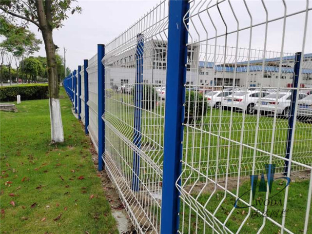 小區(qū)隔離網(wǎng)圖片3