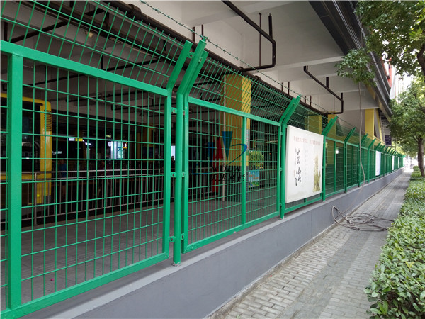 框架護欄網(wǎng)圖片6