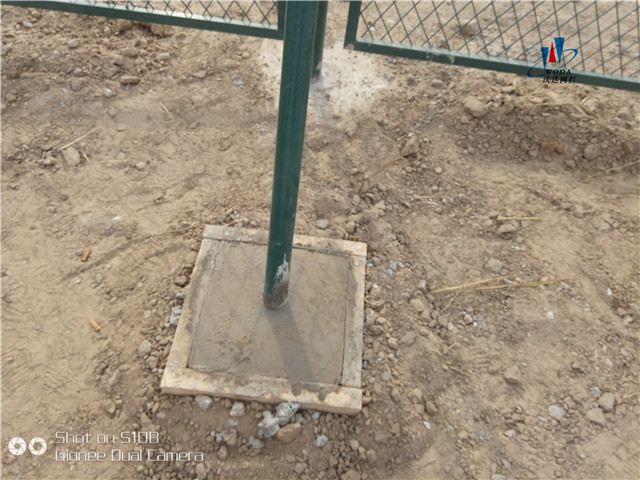 北京大興機場附近河道護(hù)欄網(wǎng)案例圖片4